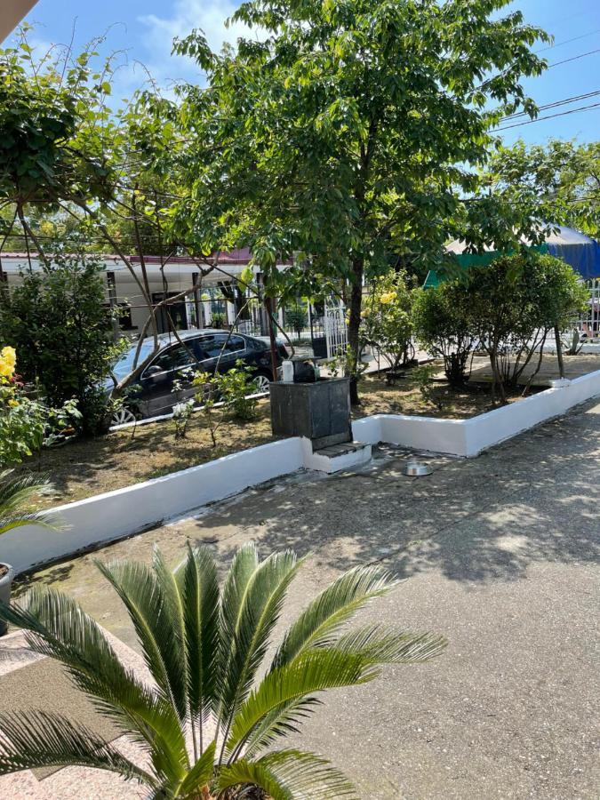 Guesthouse On Agmashenebeli 328 Kobuleti Zewnętrze zdjęcie