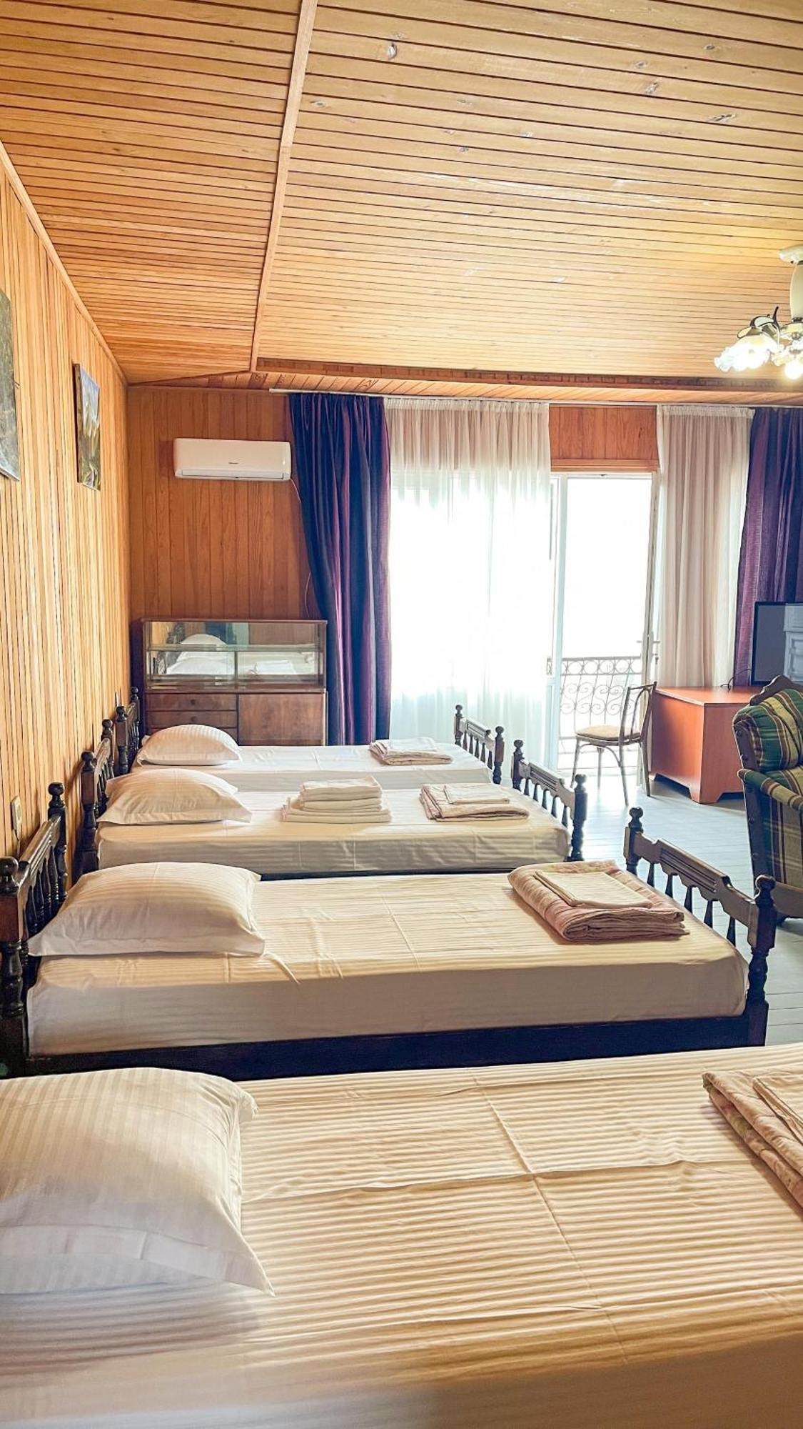 Guesthouse On Agmashenebeli 328 Kobuleti Zewnętrze zdjęcie